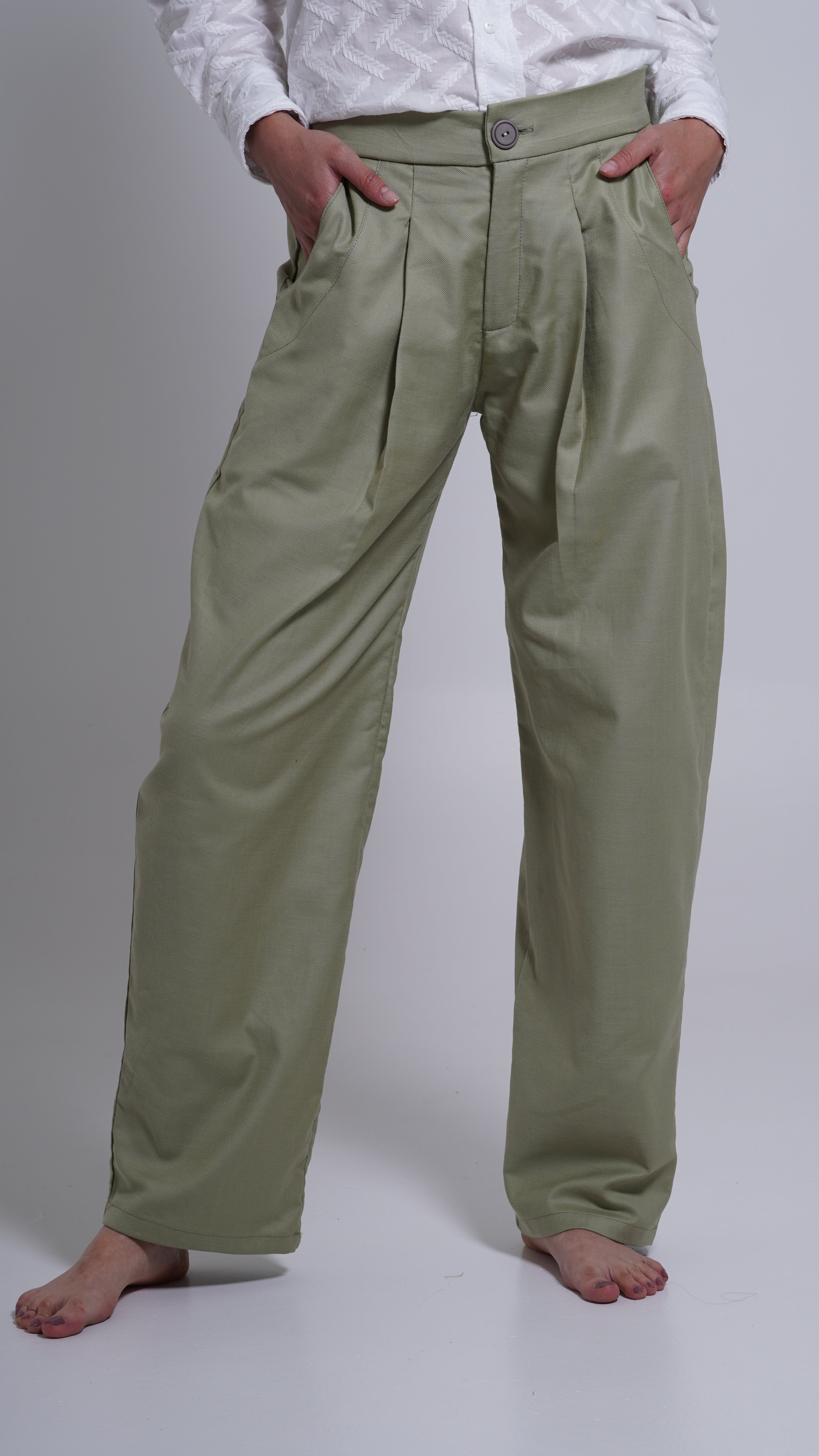 Lola Barrel Pants