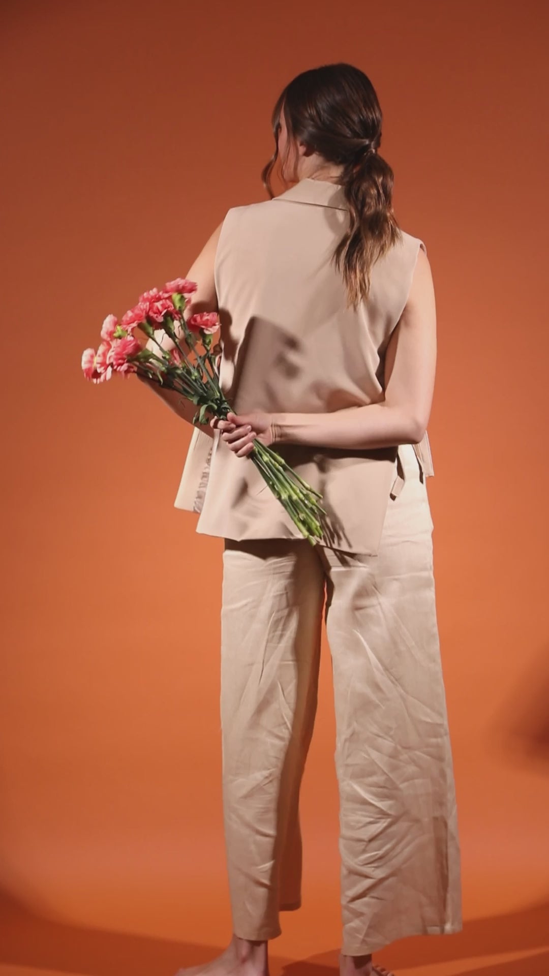 Indira Vest